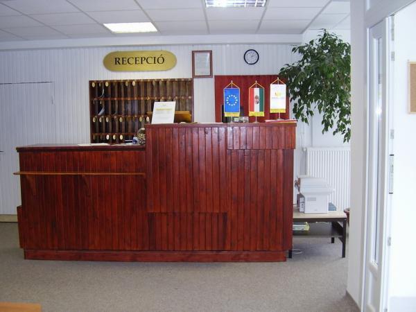 Hotel Lido Miskolc Esterno foto