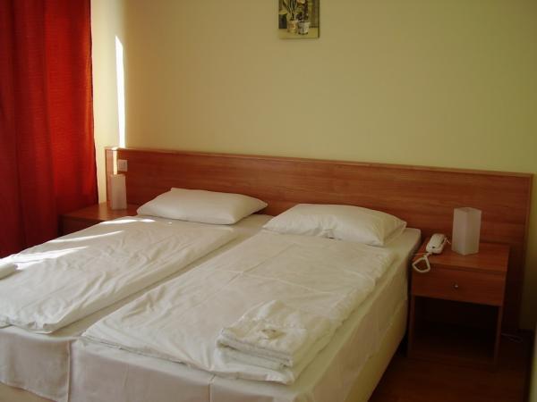 Hotel Lido Miskolc Esterno foto
